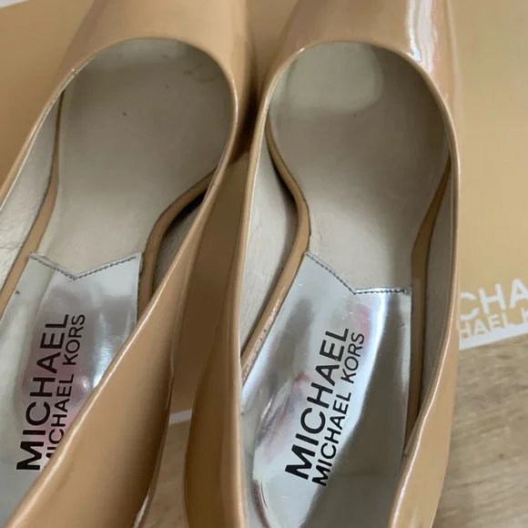 Michael Kors Nude Peep Toe Heels - Picture 6 of 10